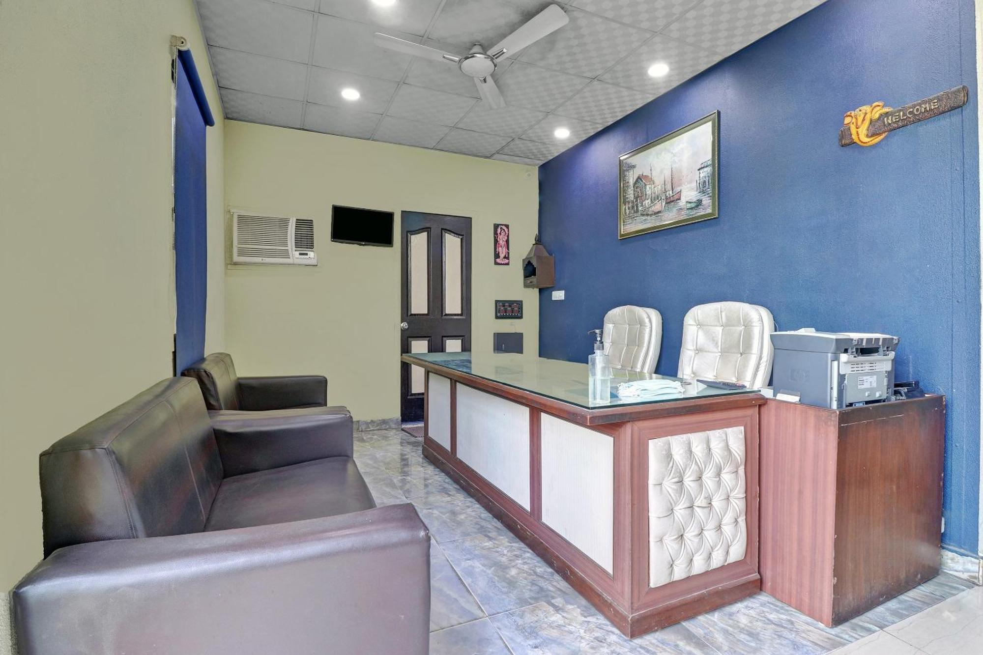 Hotel O Drizzling Land Muradnagar Buitenkant foto