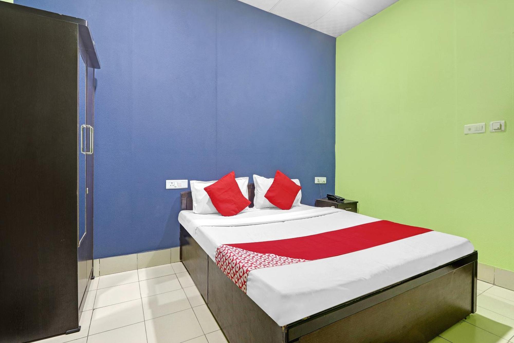 Hotel O Drizzling Land Muradnagar Buitenkant foto