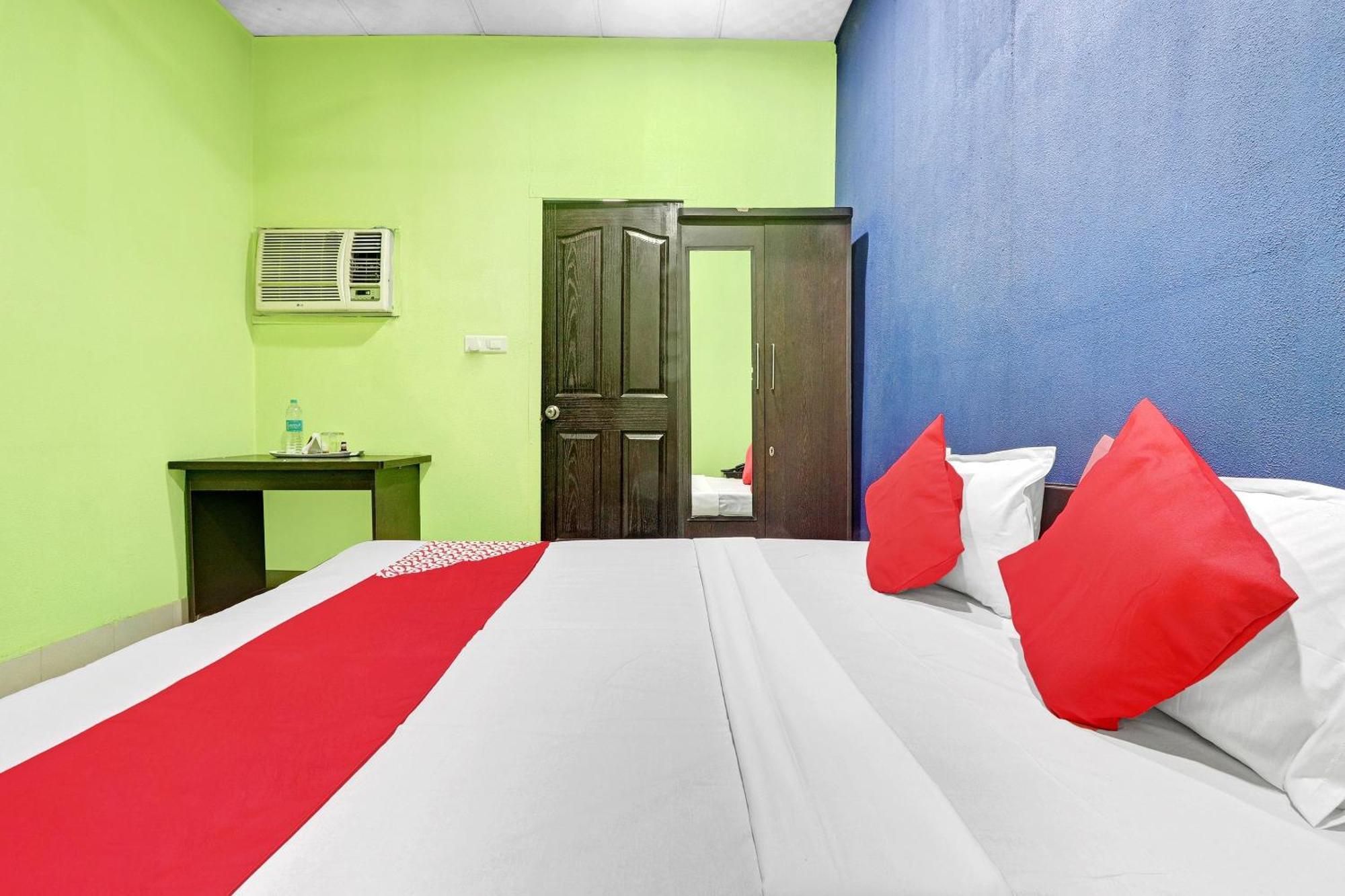 Hotel O Drizzling Land Muradnagar Buitenkant foto